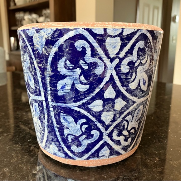 New Pottery Barn Ikat Tile Hand Painted Terracotta Planter, Small Pot Plant Pot - Picture 5 of 16